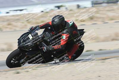 media/Oct-02-2025-Racers Edge (Thu) [[2c91cb6ab3]]/2-A Group/Session 2-Turn 9 Inside (1030am)/